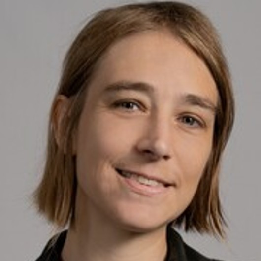 Alice Hughes picture